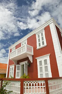 Images Dated 30th January 2006: ABC Islands - CURACAO - Willemstad: Scharloo - Renovated Merchants Houses