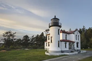 Images Dated 15th March 2019: Admiralty Head Lighthouse, Fort Casey State Park on Whidbey Island, Washington State