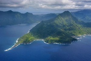 Samoa Prints: Aerial of the island of Upolo, Samoa, South Pacific