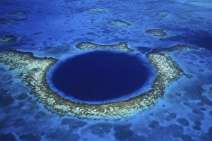Images Dated 27th January 2010: Aerial view of the Blue Hole, Lighthouse Reef, Belize, Central America