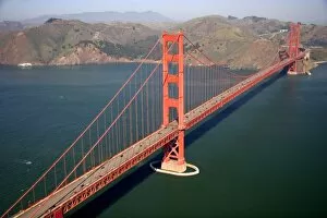 Images Dated 24th February 2006: Aerial view of the Golden Gate Bridge in the San Francisco bay, California