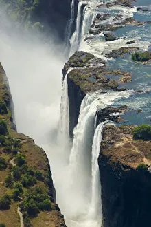Images Dated 10th September 2018: Aerial view of Victoria Falls, Zimbabwe