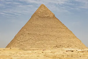Images Dated 27th December 2019: Africa, Egypt, Cairo. Giza plateau. Pyramid of Khafre in Giza