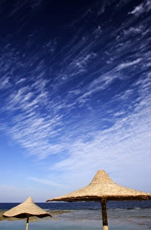 Africa, Egypt, Marsa Alam, Red Sea, umbrellas on beach