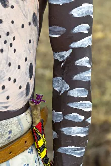Images Dated 26th August 2010: Africa, Ethiopia, Southern Omo, Karo Tribe. Detail of the body decoration on a Karo man