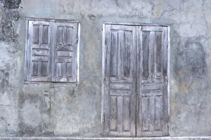 Madagascar Prints: Africa, Madagascar, Fort Dauphin, Tolanaro marketplace