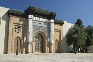Images Dated 31st May 2010: Africa, Morocco, Casablanca. Ornate Royal Palace entry
