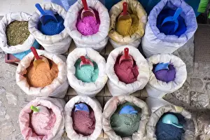 Images Dated 25th April 2015: Africa, North Africa, Morocco, Chefchaouen or Chaouen is most noted for its small narrow streets