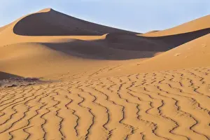 Images Dated 3rd May 2015: Africa, North Africa, Morocco, Erg Chegaga (or Chigaga) is a Saharan sand dune it is the largest