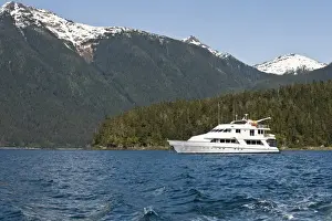 Images Dated 22nd May 2010: Alaska. Safari Quest anchored in Windham Bay in the Chuck River Wilderness Area