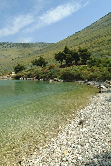 Albania, Porto Palermo bay