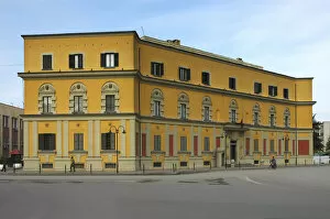 Images Dated 30th May 2004: Albania, Tirana, Skanderbeg square, buildings in Italian Fascist style
