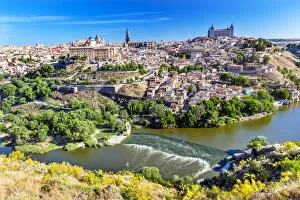 is Alcazar Fortress Churches Cathedral Medieval City Tagus River Toledo Spain