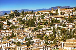 Spain Collection: Alhambra White Buildings Cityscape Churches Albaicin Carrera Del Darro Granada Andalusia Spain