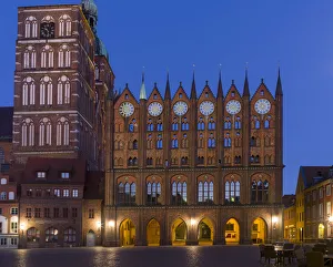 Hanseatic City Prints: The Alte Markt (old market) with the iconic town hall and the church St