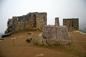 Images Dated 19th February 2007: Americas, Peru, Machu PIcchu. The ancient citadel of Machu Picchu