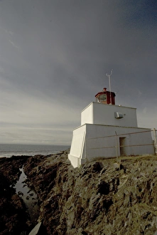 Images Dated 16th September 2006: Amphitrite Lighthouse along Wild Pacific Trail, Pacific Rim National Park Reserve