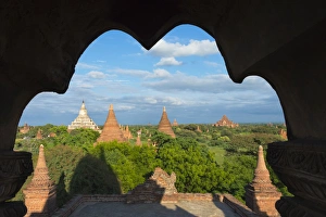 Images Dated 21st March 2015: Ancient temples and pagodas, Bagan, Mandalay Region, Myanmar