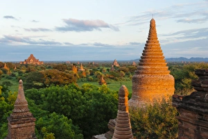 Images Dated 21st March 2015: Ancient temples and pagodas at sunset, Bagan, Mandalay Region, Myanmar