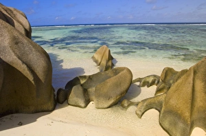 Images Dated 8th July 2006: Anse-Source D Argent on La Digue Island