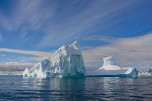 Images Dated 19th February 2014: Antarctica. Antarctic Peninsula. Gerlache Strait. Iceberg