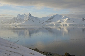 Images Dated 12th March 2010: Antarctica, Antarctic Penninsula. Paradise Harbour, Brown Station aka Almirante Brown