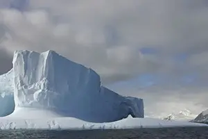 Images Dated 1980: Antarctica, Bransfield Strait, Afternoon sun lights massive tabular iceberg near