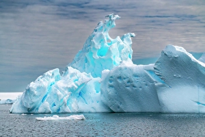 Images Dated 17th April 2024: Antarctica, Yalour Islands. Landscape with icebergs and ocean
