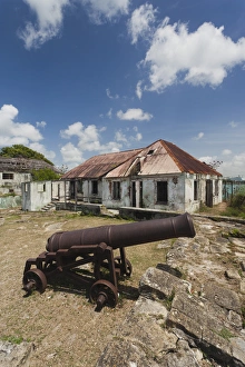 Images Dated 28th March 2012: Antigua and Barbuda, Antigua, St. Johns, Fort James, old fort dating back to 1706