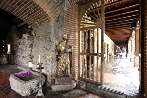 Images Dated 24th April 2011: Antigua, Guatemala