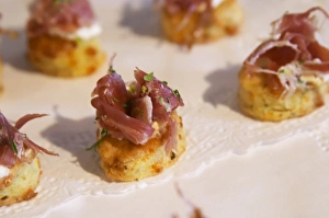 Images Dated 24th August 2005: Appetizer: a small crutong bread with dried dry cured ham The O Farrell Restaurant