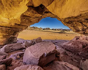 Wadi Rum Prints: Arch, Wadi Rum, Jordan