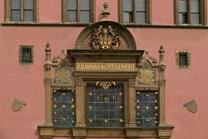 Images Dated 3rd May 2004: architectural detail, Czech Republic, prague