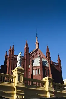 Images Dated 19th February 2009: Argentina, Buenos Aires. Recoleta Cultural Center exterior