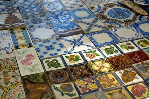 Images Dated 16th April 2012: Argentina. Buenos Aires. San Telmo. Flea Market. Stall selling colorful tile
