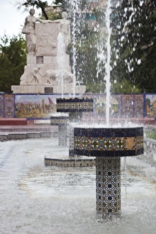 Images Dated 10th March 2009: Argentina, Mendoza Province, Mendoza. Tiled fountains Plaza Espana