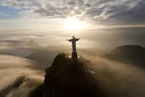 Images Dated 5th December 2011: The Art Deco statue of Jesus, known as Cristo Redentor (Christ the Redeemer)