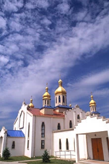 Images Dated 12th March 2007: Ashton Maryland gold domes of the Ukrainian Orthodox Church