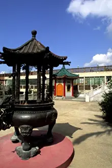 Court Yard Prints: Asia, China, Hong Kong, New territories, Monastery