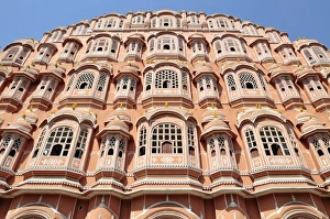 Images Dated 26th March 2007: Asia, India, Rajasthan, Jaipur (Pink City). The Hawa Mahal in Jaipur