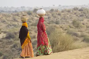 Images Dated 20th January 2014: Asia, India, Rajasthan, Manvar, desert, sand dunes