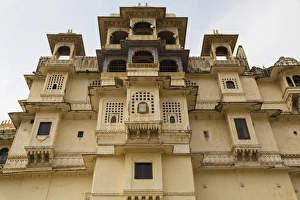 Udaipur Prints: Asia, India, Rajasthan, Udaipur. City Palace of the Majarajah
