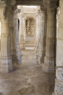 Images Dated 18th January 2014: Asia, India, Rajasthan, Udaipur, Jagdish temple