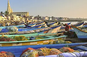 Asia, India, Tamil Nadu, Kanniyakumari (Kanyakumari). Boats being readied for fishing