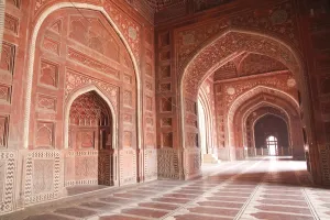 Images Dated 25th January 2014: Asia, India, Uttar Pradesh, Agra, Taj Mahal, UNESCO World Heritage Site
