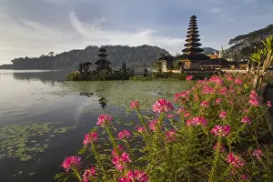 Images Dated 17th March 2014: Asia, Indonesia, Bali. Sunrise at Bali water temple: Ulun Danu Temple in Lake Bratan
