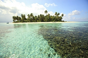 Uninhabited Prints: Asia, Maldives