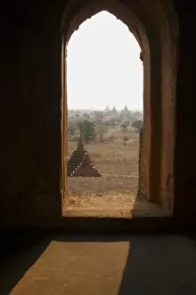 Asia, Myanmar, Bagan, temple doorway