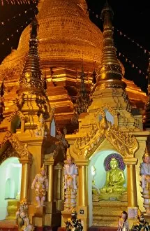 Images Dated 21st December 2007: Asia, Myanmar (Burma), Yangon (Rangoon). Small shrines at the Shwedagon Pagoda in Yangon