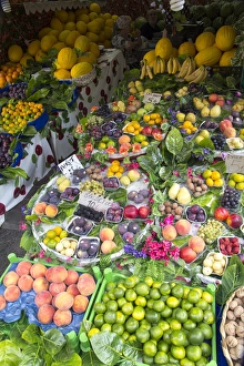 Images Dated 8th September 2014: Asia, Turkey, Istanbul, Princes Islands, street fruit market